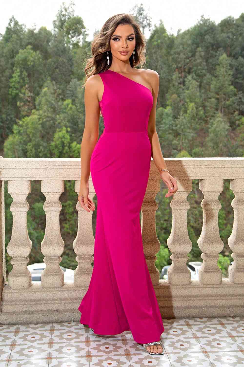 One-Shoulder Sleeveless Maxi Dress